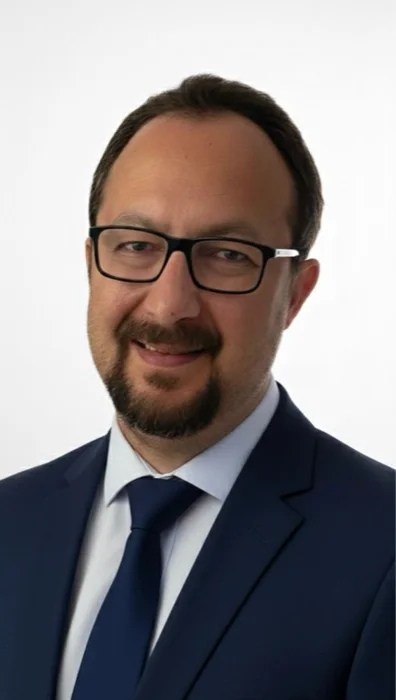 Doç. Dr. Savaş Akgül